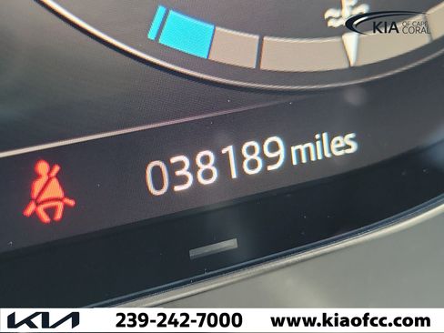 Used 2025 Land Rover Range Rover SE AWD/4WD image 24