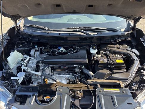 Used 2020 Nissan Rogue SL image 12