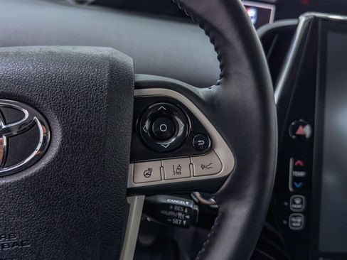 Used 2019 Toyota Prius Prime Advanced image 26