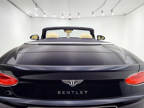 Used 2024 Bentley Continental GT AWD/4WD image 10