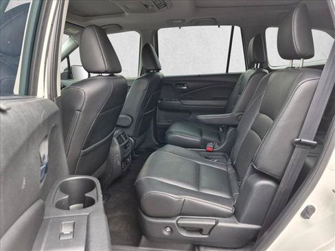 Used 2017 Honda Pilot Elite image 17