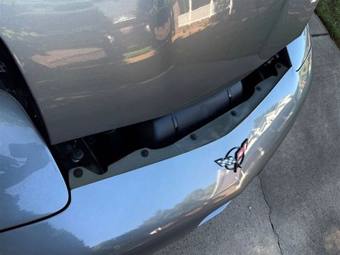 Used 2004 Chevrolet Corvette Convertible w/ Preferred Equipment Group image 67