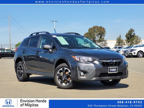 Used 2023 Subaru Crosstrek 2.0i Premium image 1