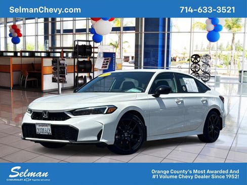 Used 2025 Honda Civic FWD Hybrid Sedan image 1