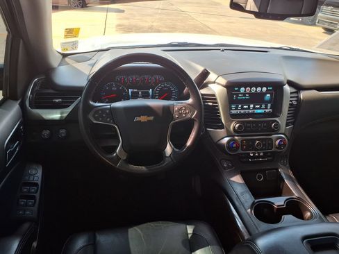 Used 2020 Chevrolet Tahoe LT AWD/4WD image 17