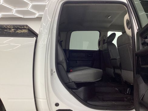 Used 2018 RAM 1500 Tradesman image 21