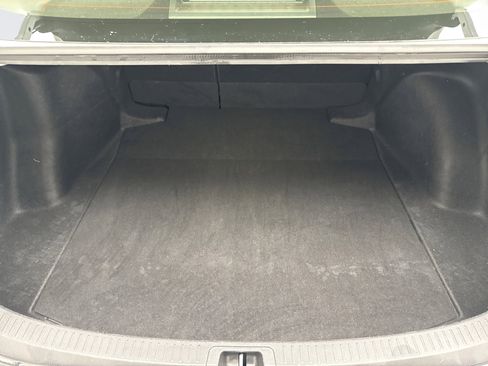 Used 2024 Toyota Corolla LE image 18