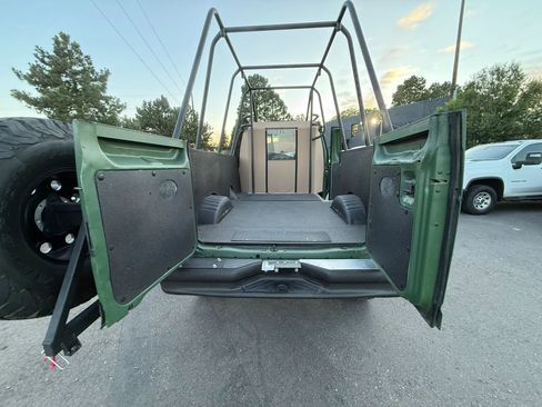 Used 2006 Ford E-250 and Econoline 250 RWD image 21