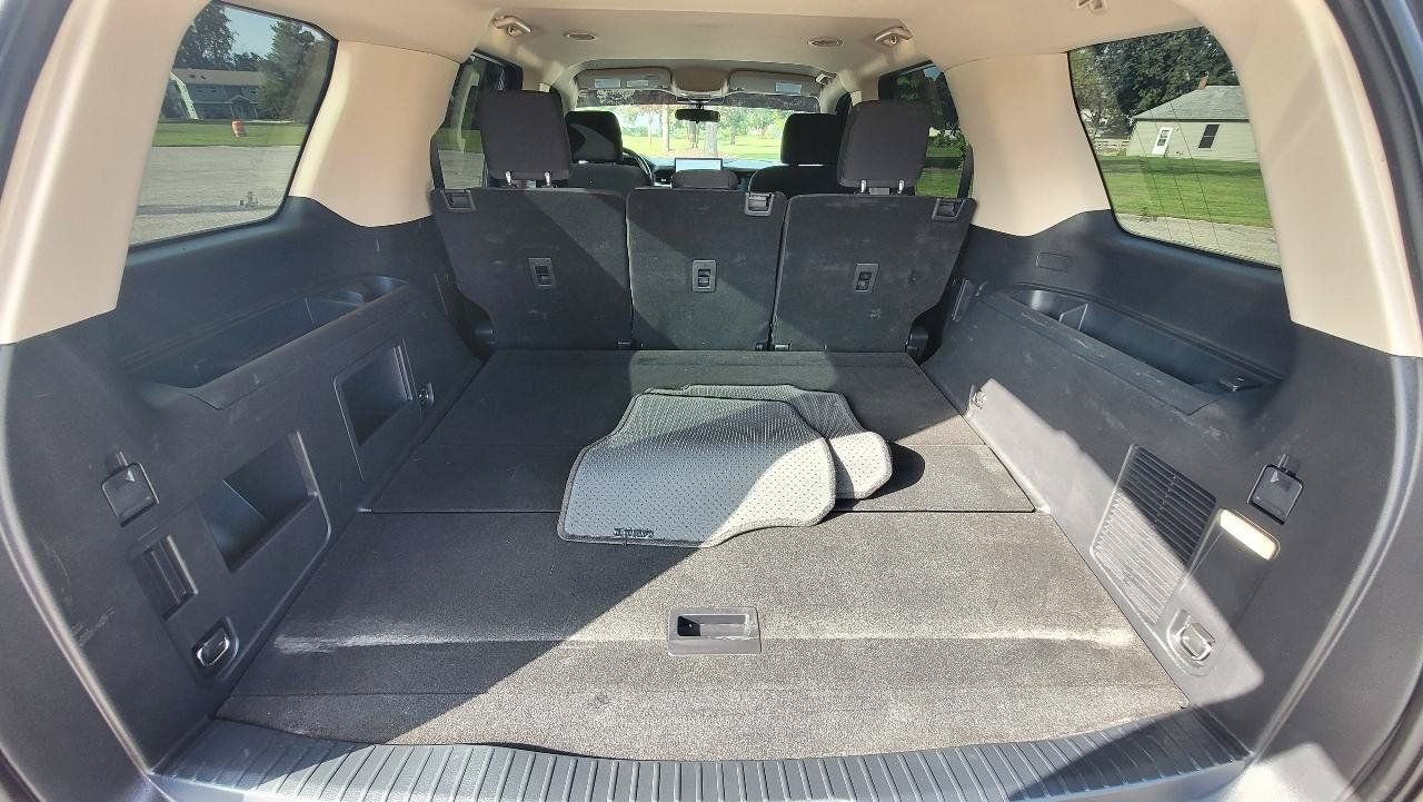 Used 2022 Ford Expedition XL AWD/4WD image 11