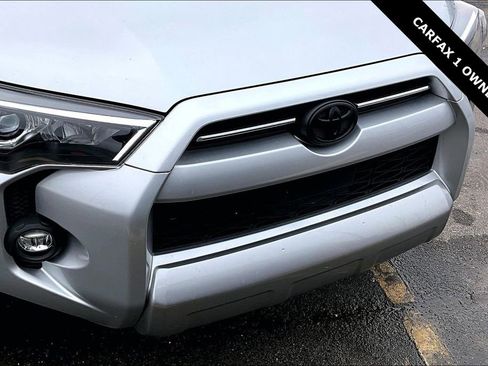 Used 2024 Toyota 4Runner TRD Off-Road Premium w/ Moonroof Package image 32