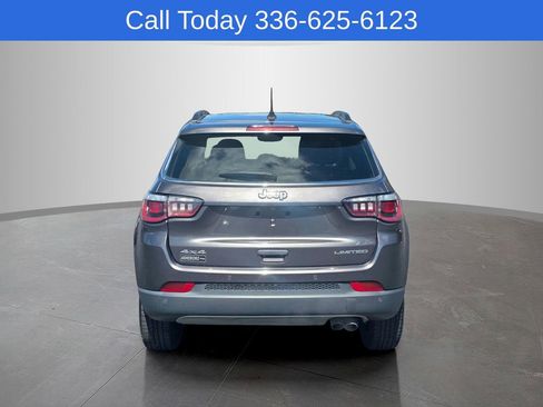 Used 2019 Jeep Compass Limited w/ Safety & Security Group AWD/4WD image 8