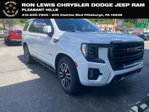 Used 2023 GMC Yukon AT4 w/ AT4 Premium Plus Package AWD/4WD image 1