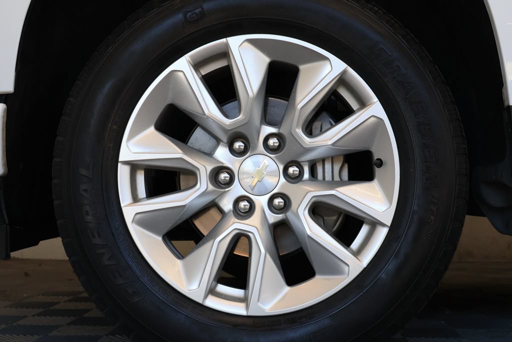 Used 2021 Chevrolet Silverado 1500 Custom RWD image 10