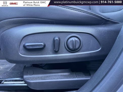 Used 2024 Buick Encore GX Preferred w/ Comfort Package image 17