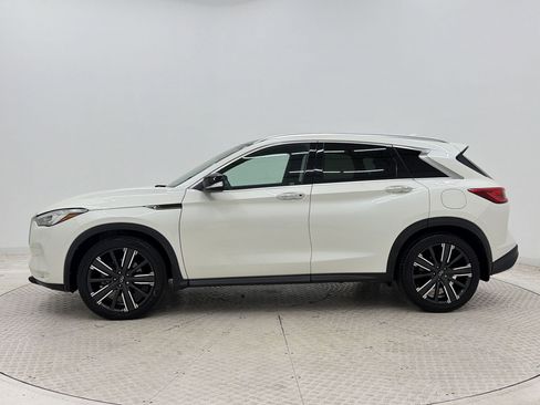 Used 2021 INFINITI QX50 Luxe w/ Appearance Package image 2