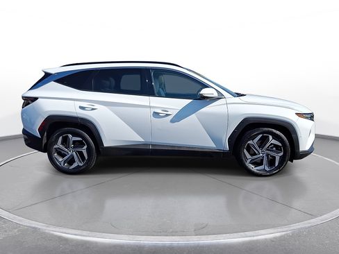 Used 2024 Hyundai Tucson Limited FWD image 9