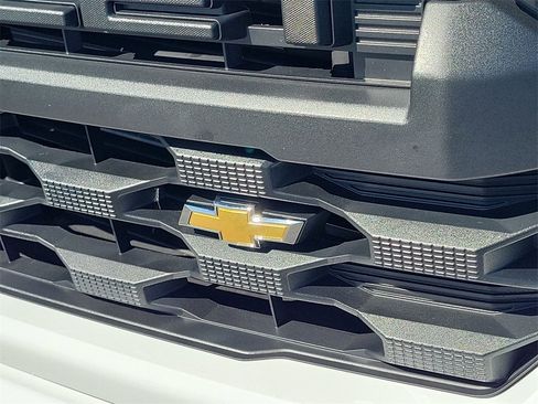 Used 2026 Chevrolet Silverado 1500 Custom image 29