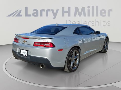 Used 2014 Chevrolet Camaro SS w/ RS Package RWD image 5