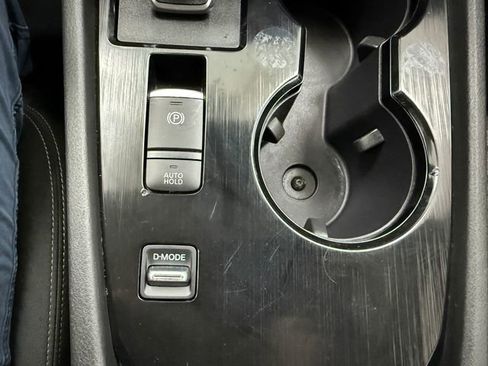 Used 2024 Nissan Rogue SV FWD image 20