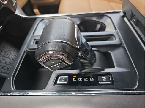 Used 2023 Ford F150 Lariat w/ Equipment Group 502A High AWD/4WD image 17