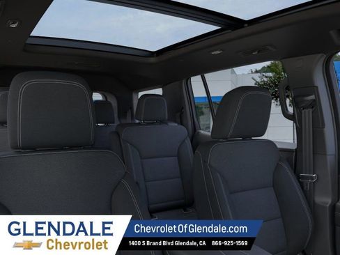 New 2026 Chevrolet Traverse LT w/ Sun and Wheel Package image 24