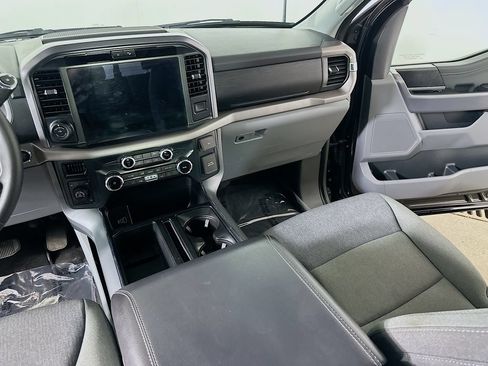 Used 2025 Ford F150 XLT w/ Equipment Group 302A MID AWD/4WD image 19