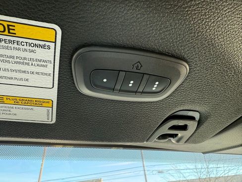 Used 2021 Jeep Wrangler Unlimited Sahara image 21