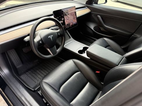 Used 2021 Tesla Model 3 Standard Range Plus RWD image 10