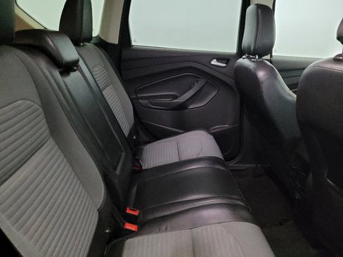 Used 2018 Ford Escape SE w/ SE Sport Appearance Package FWD image 19