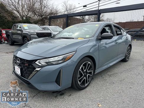 Used 2024 Nissan Sentra SR w/ SR Premium Package image 7