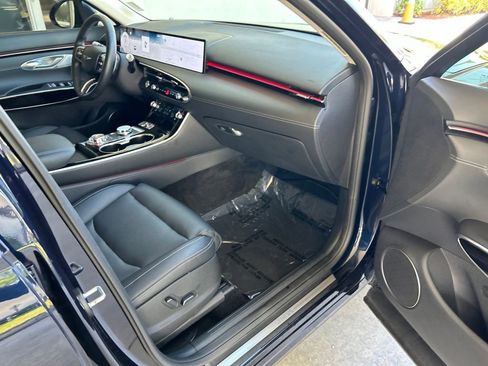 Used 2026 Genesis GV70 2.5T AWD/4WD image 26