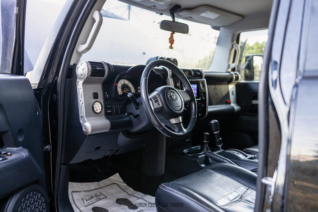 Used 2007 Toyota FJ Cruiser 4WD w/ TRD Special Edition image 60