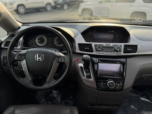 Used 2015 Honda Odyssey EX-L image 45
