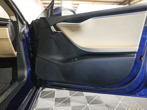 Used 2017 Tesla Model S 90D AWD/4WD image 22