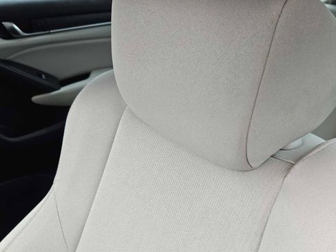 Used 2021 Honda Accord LX image 14