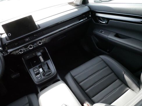 Certified 2026 Honda CR-V EX-L image 11