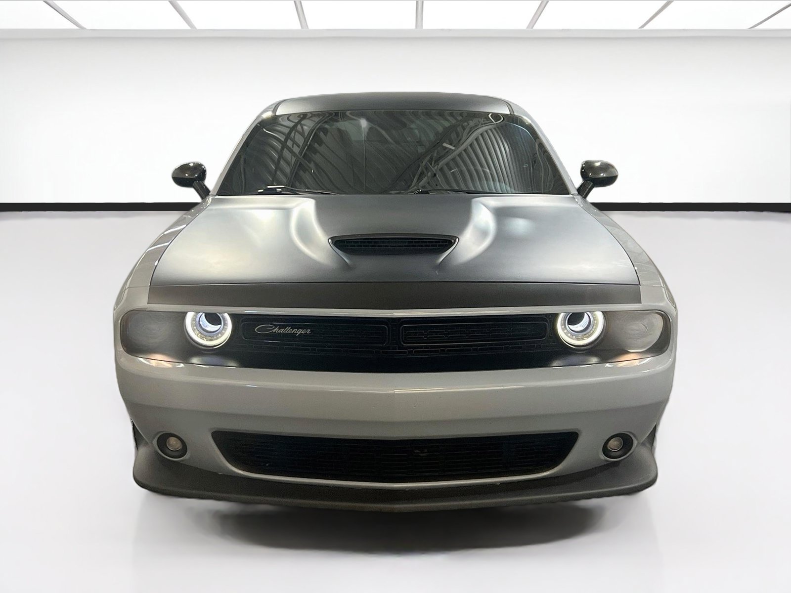 Used 2020 Dodge Challenger R/T w/ T/A Package RWD image 2