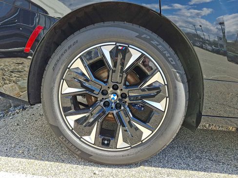 New 2026 BMW iX xDrive60 AWD/4WD image 5