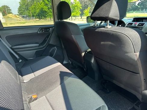 Used 2018 Subaru Forester 2.5i Premium AWD/4WD image 24