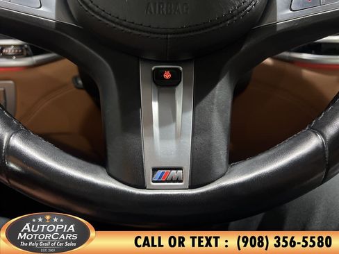 Used 2022 BMW 740i w/ M Sport Package RWD image 36