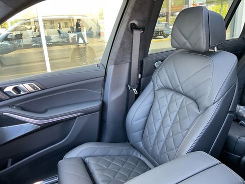 New 2026 BMW X7 xDrive40i w/ M Sport Package AWD/4WD image 28