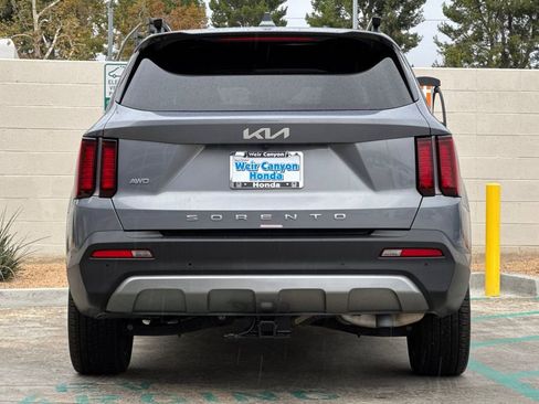Used 2022 Kia Sorento X-Line EX image 8