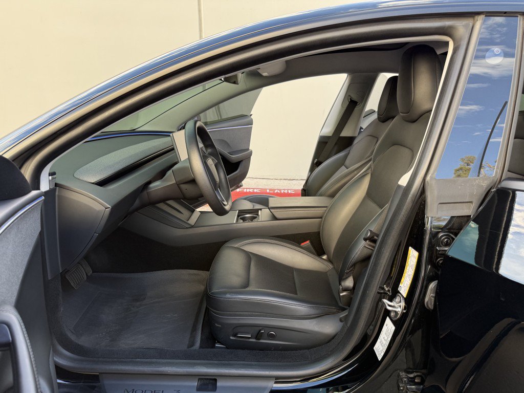 Used 2024 Tesla Model 3 Standard Range RWD image 11