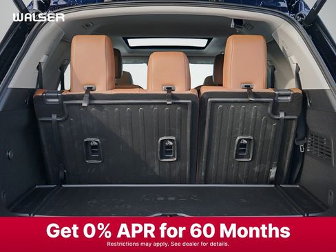 New 2025 Nissan Pathfinder Platinum image 8