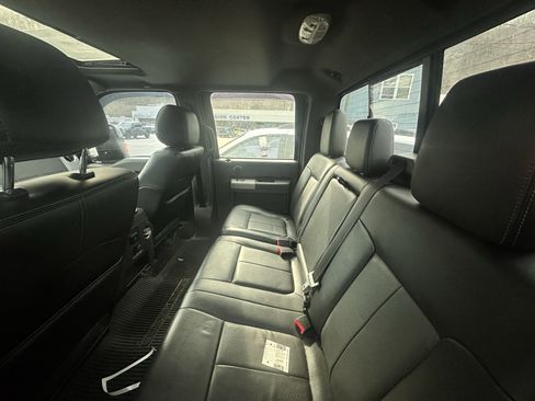 Used 2015 Ford F250 Lariat w/ Lariat Ultimate Package image 11