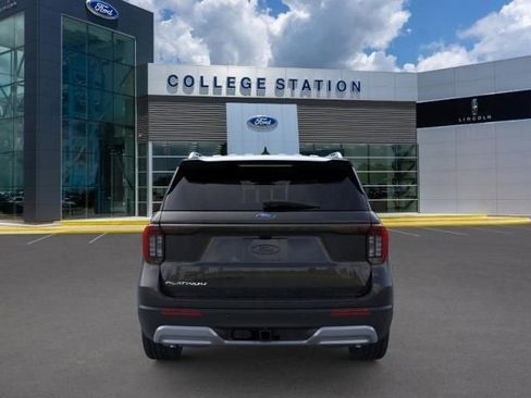 New 2026 Ford Explorer Platinum image 5