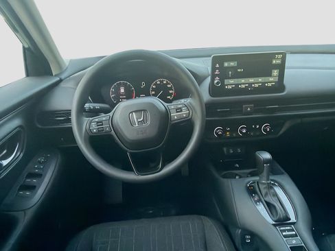 New 2027 Honda HR-V LX image 16