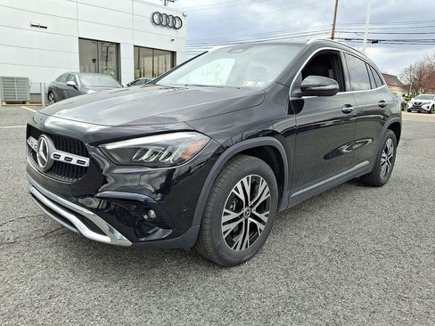 Used 2025 Mercedes-Benz GLA 250 4MATIC image 6