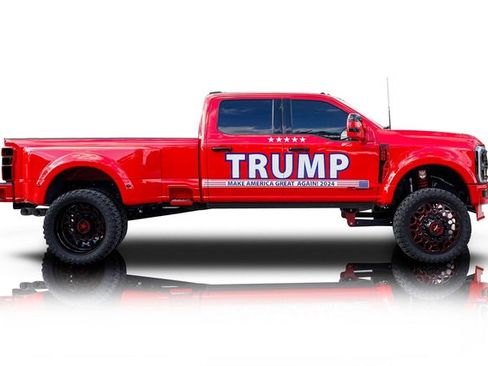 Used 2023 Ford F450 Lariat w/ FX4 Off-Road Package image 2