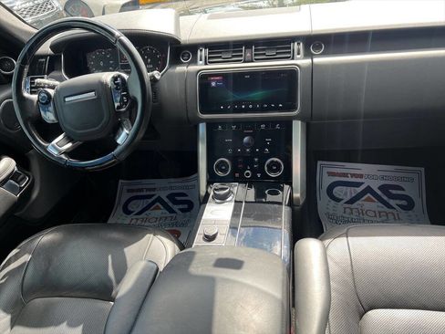 Used 2020 Land Rover Range Rover HSE image 10